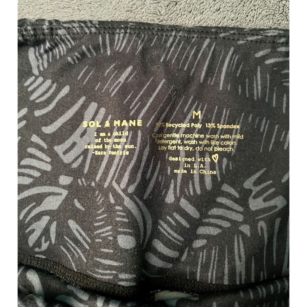 Sol & Mane Yoga Pants Women Black and White Pattern Size Medium Lightly Worn - Picture 5 of 5